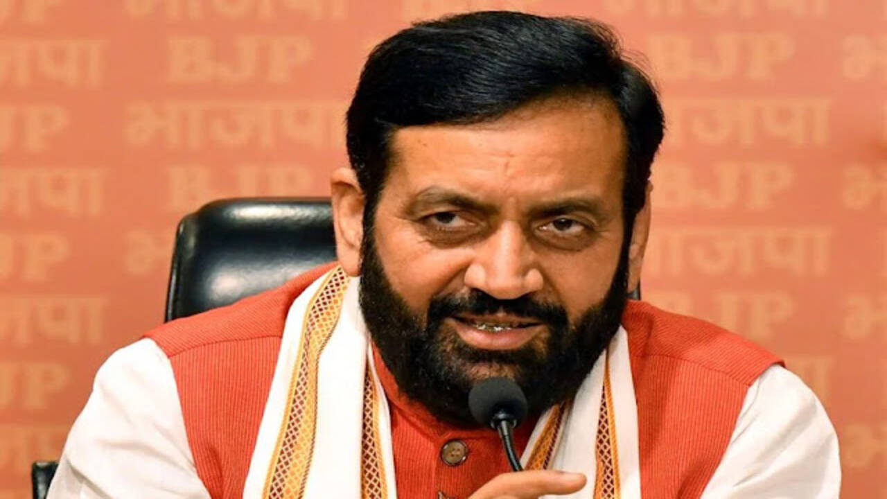 Haryana Bachelor Pension Scheme: हरियाणा बैचलर पेंशन योजना को लेकर बड़ा अपडेट, कुंवारों और तलाकशुदाओं के लिए राहत