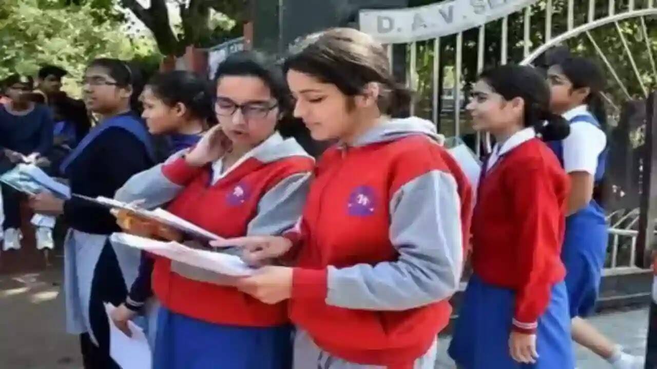 हरियाणा के 5547 स्कूलों को कारण बताओ नोटिस, ऐसा नहीं करने पर होगी कार्रवाई