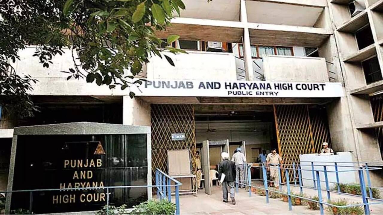 हाईकोर्ट ने दिया सैलरी बढ़ाने का आदेश तो हरियाणा सरकार ने बढ़ाया सिर्फ एक रुपया, अब अदालत ने लताड़ा