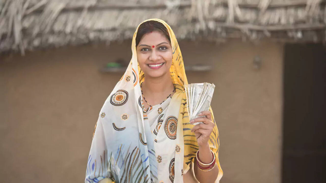 हरियाणा की महिलाएं जल्दी से कर लें ये काम, वरना नहीं मिलेंगा 2100 रुपये वाली स्कीम का फ़ायदा!