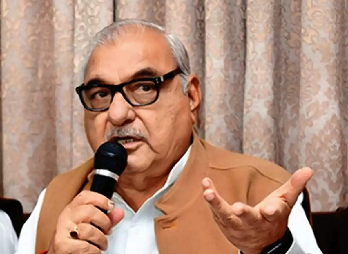 हरियाणा के पूर्व मुख्यमंत्री भूपेंद्र हुड्डा घर ईडी की छापेमारी, मनी लॉन्ड्रिंग मामले में हुड्डा का दर्ज किया गया बयान