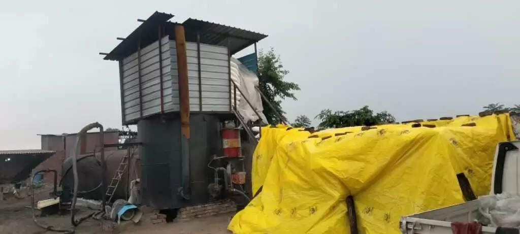 Haryana News: हरियाणा में अवैध तारकोल प्लांट लगाने पर FIR दर्ज, रेड मारने के बाद की गई बड़ी कार्रवाई