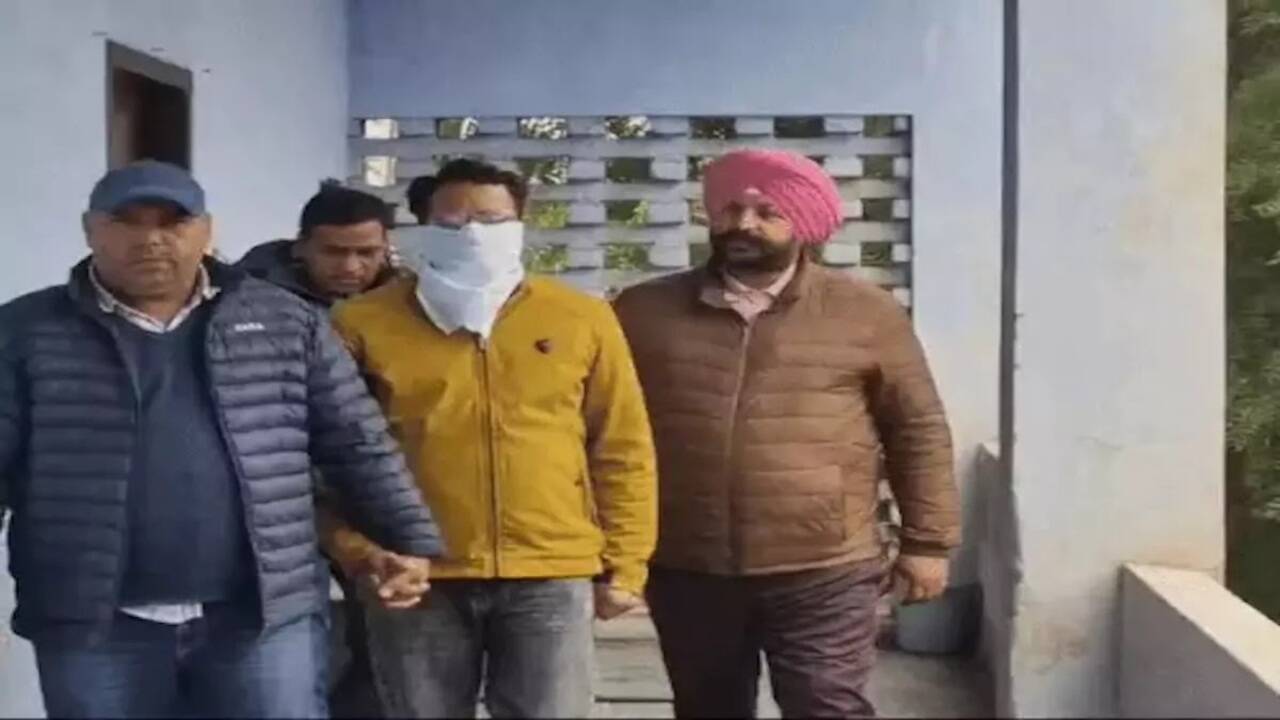 सिरसा: पंचायती राज विभाग के JE रिश्वत लेते गिरफ्तार, एसीबी ने कार्रवाई, जानें कैसे पकड़ा गया?