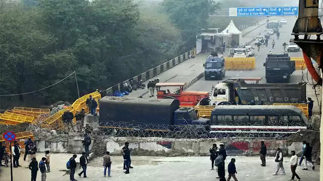 हरियाणा और पंजाब के शंभू व खनौरी बॉर्डर पर किसानों के आंदोलन को 10 महीने पूरे, पीएम मोदी और सीएम के पुतले जलाने की तैयारी