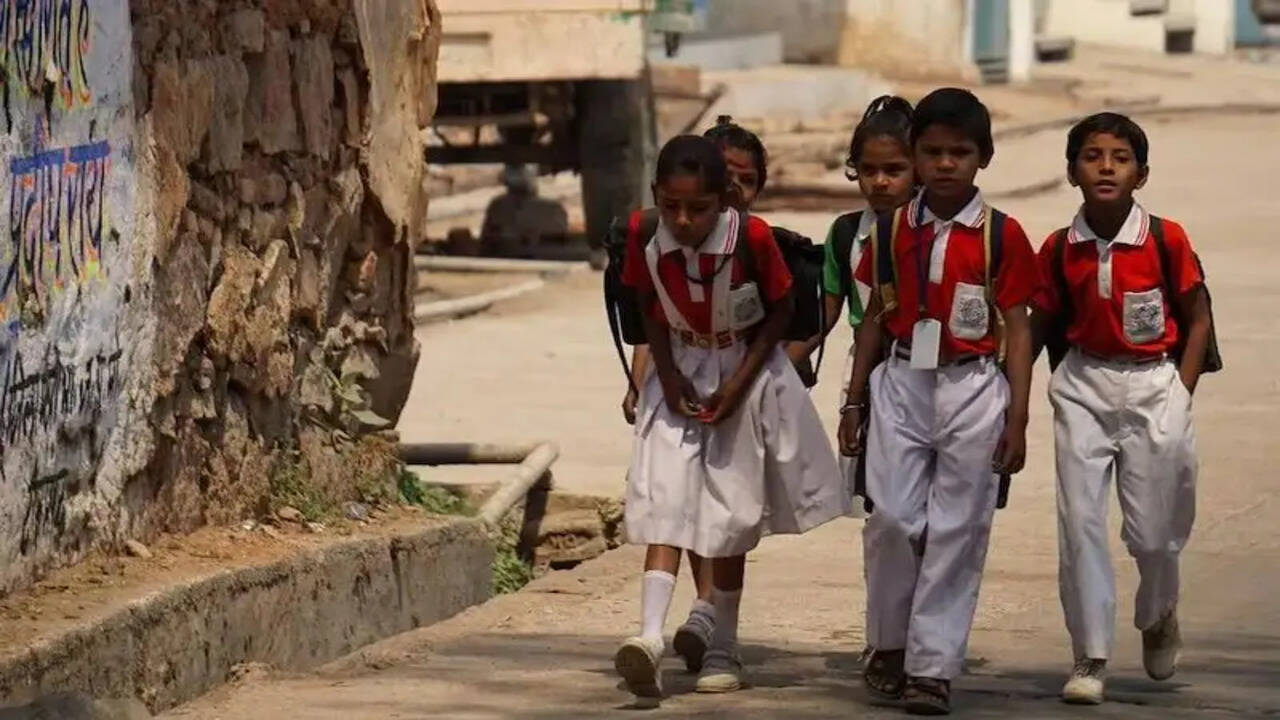 &nbsp;हरियाणा के शिक्षा स्तर में आई गिरावट, PGI ने जारी किए आंकड़े