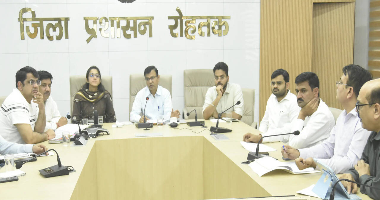 ड्रेन नंबर-8 व केसीबी ड्रेन के अनटैप्ड प्वाइंटों का संयुक्त निरीक्षण कर रिपोर्ट प्रस्तुत करें अधिकारी :- उपायुक्त सतबीर सिंह