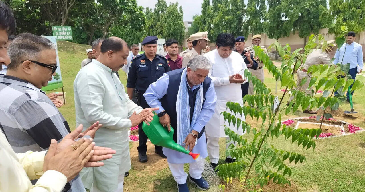 *पर्यावरण संरक्षण केवल सरकार नहीं, पूरे समाज की जिम्मेदारी : कृष्ण लाल पवार*