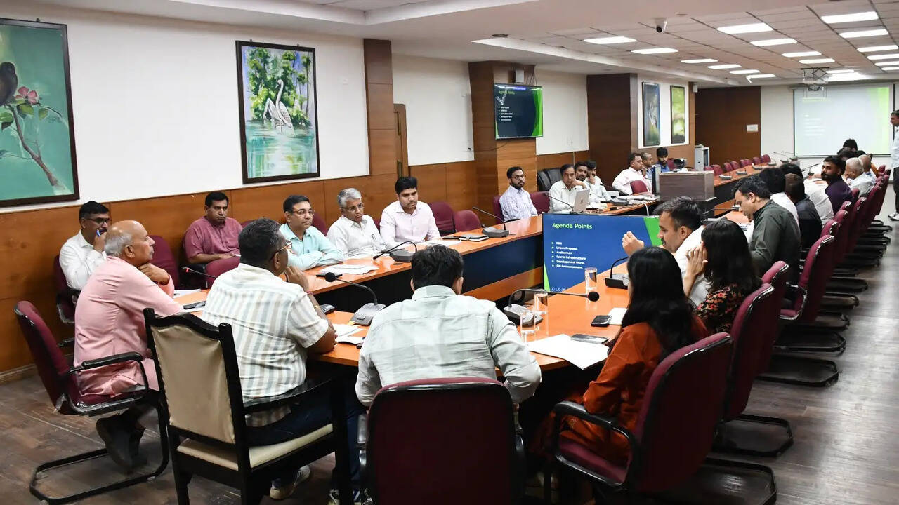 व्यावसायिक गैस सिलेंडरों की आपूर्ति के लिए नए नियम जारी, एसडीएम ने दी जानकारी