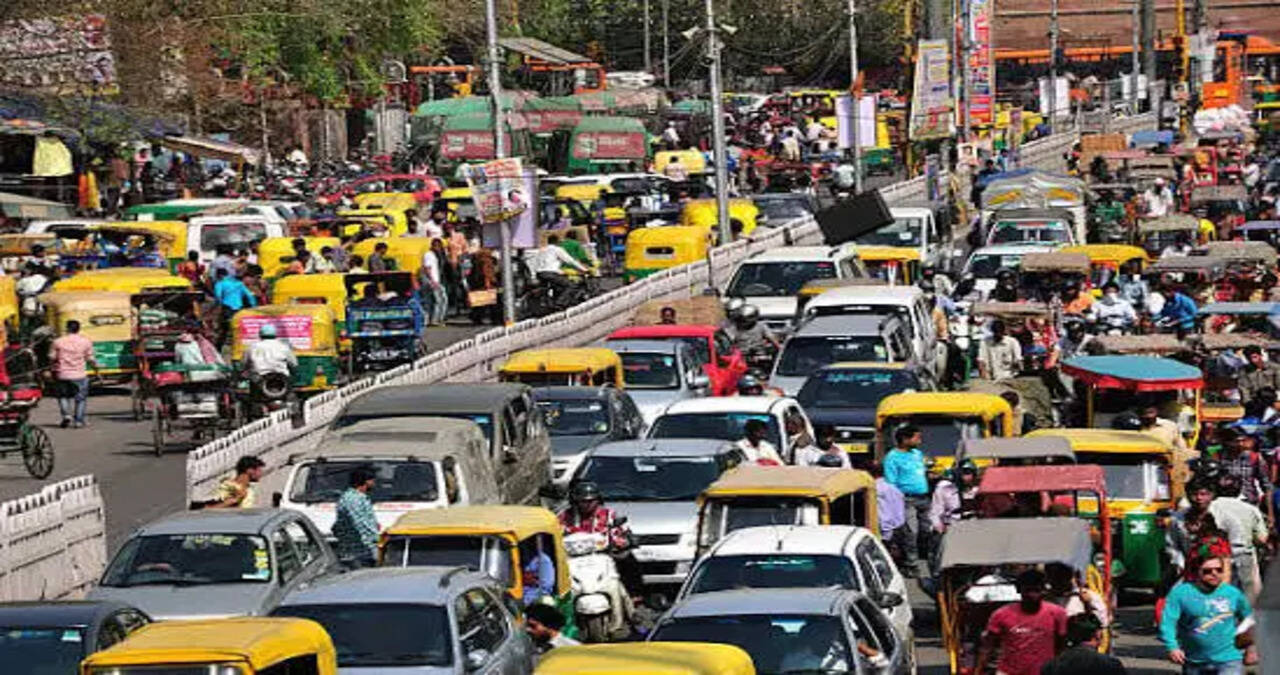 ट्रैफिक चालानों के निपटारे के लिए हेल्प डेस्क स्थापित