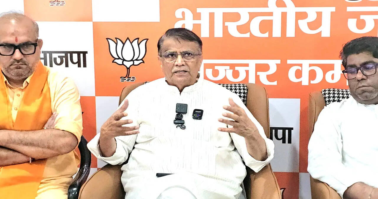 &nbsp;राष्ट्रीय से ग्रामीण स्तर तक चलेगा सेवा संकल्प अभियान, औम प्रकाश धनखड़ ने बताया उद्देश्य