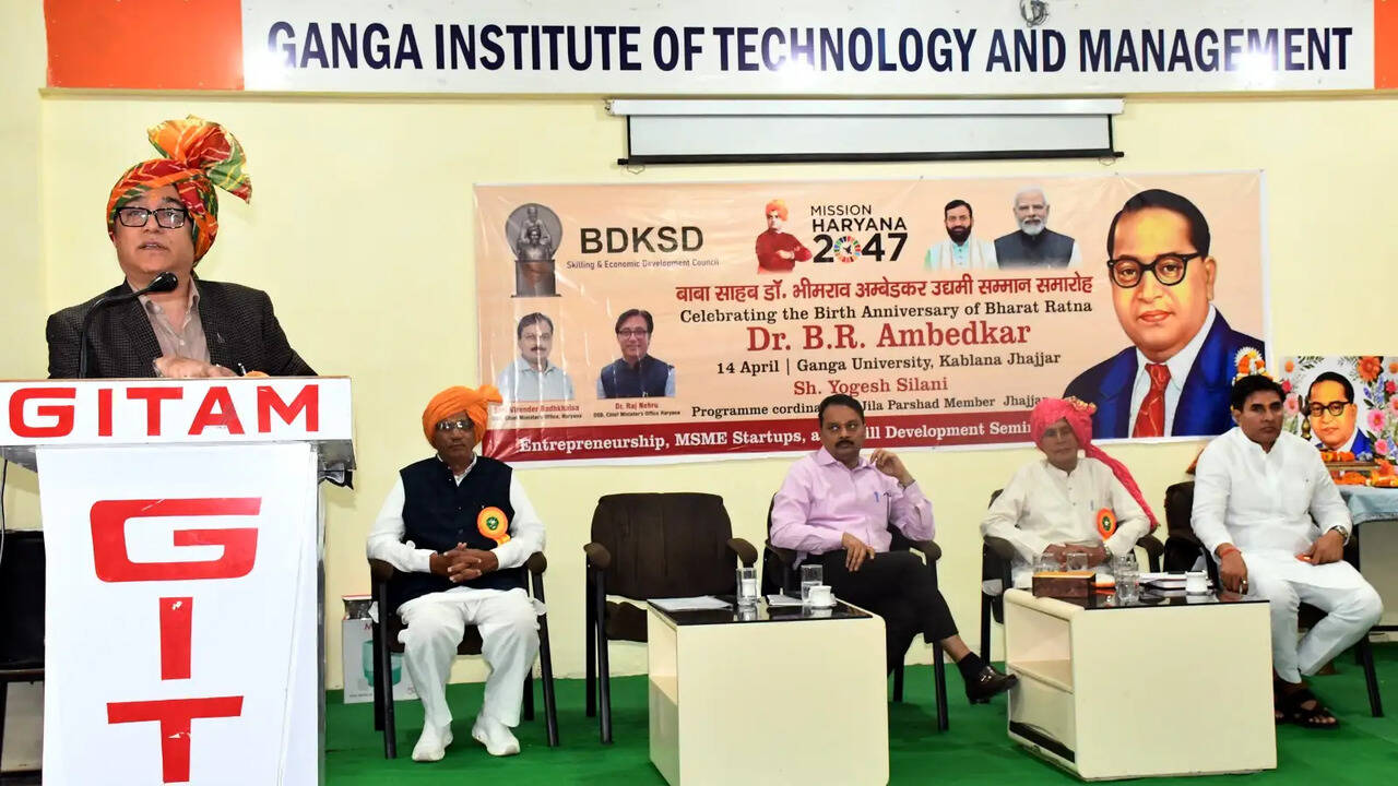 कौशल विकास, उद्यमिता और नवाचार के माध्यम से आगे बढें युवा पीढी : डा राज नेहरू