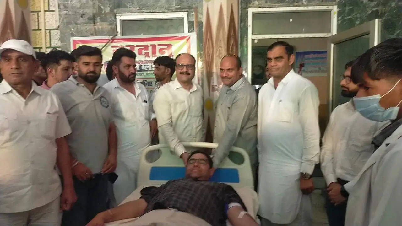 केंद्रीय मंत्री एवं पूर्व सीएम मनोहर लाल के जन्मदिवस पर चौपटा में स्वास्थ्य शिविर का आयोजन, 252 रक्तदाताओं ने किया खूनदान