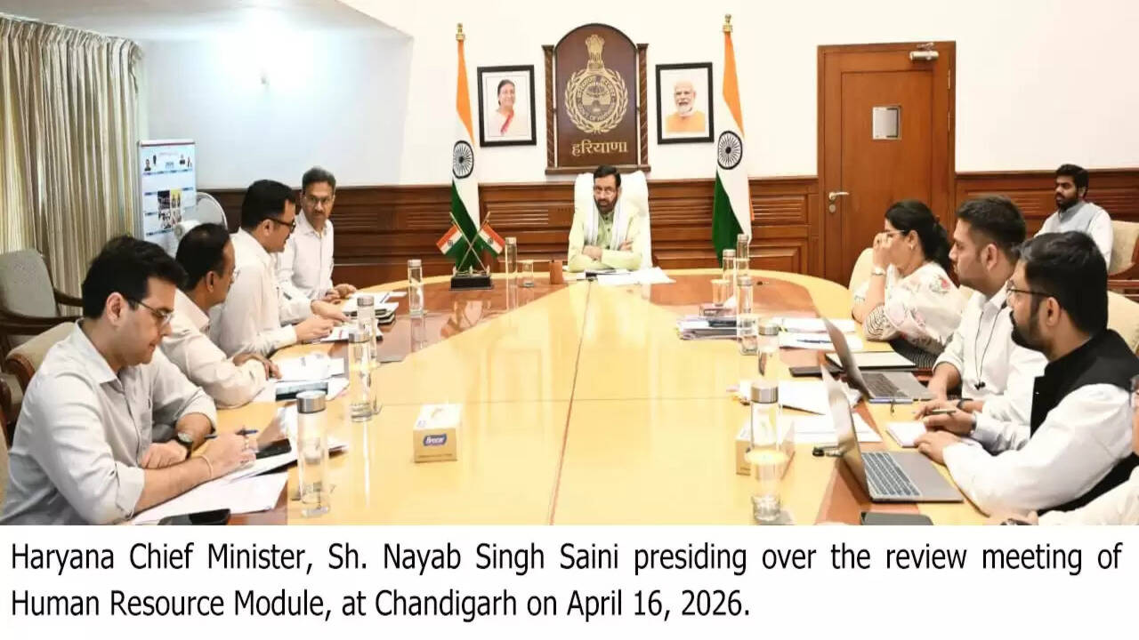 हरियाणा के सीएम सैनी ने अधिकारियों को दिए सख्त निर्देश, इन सभी फाइलों का शीघ्र करे निपटारा