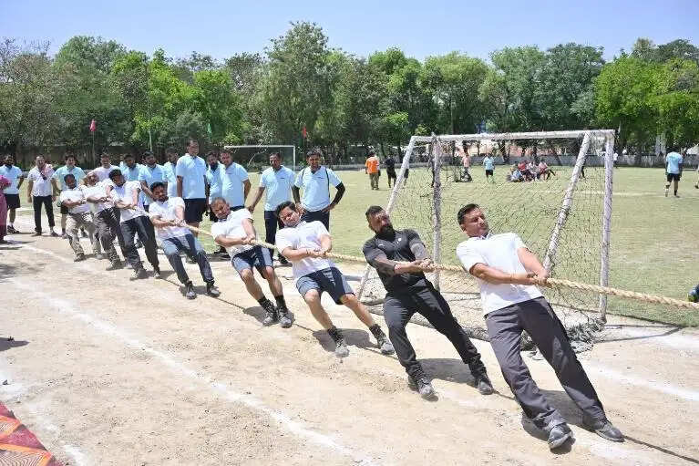 हरियाणा पावर स्पोर्ट्स ग्रुप की मेजबानी में हो रही 13वीं इंटर पावर यूटीलिटी खेलकूद प्रतियोगिता के दूसरे दिन विभिन्न स्पर्धाओं के मुकाबले हुए