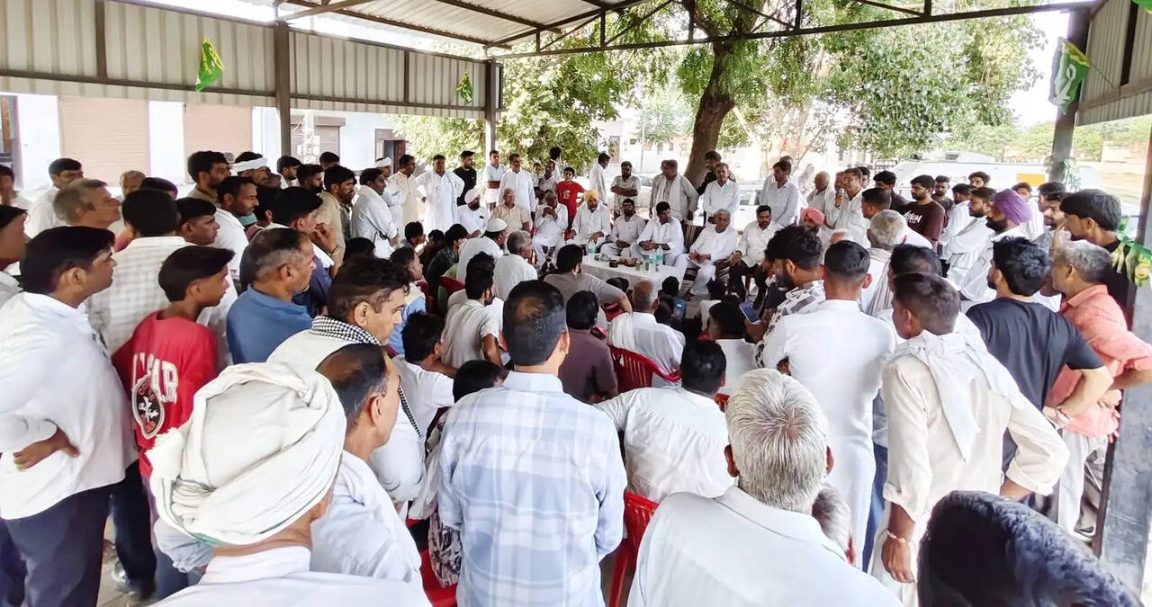 सूखाग्रस्त घोषित कर प्रभावित किसानों को तुरंत मुआवजा दे राज्य सरकार &ndash; दुष्यंत चौटाला