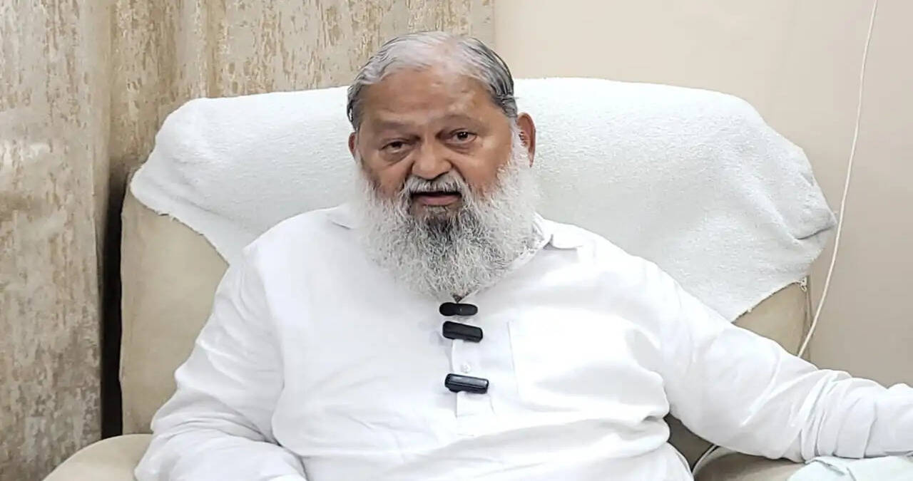 अनिल विज का विपक्ष पर तीखा हमला, बोले- हिंदुओं की आस्था पर चोट के लिए नॉन-इश्यू को बनाया जा रहा मुद्दा