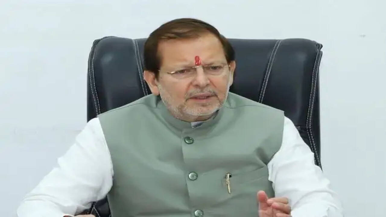 जैपनीज पार्क में बने भगवान परशुराम की&nbsp;121&nbsp;फुट की भव्य प्रतिमा : डॉ. अरविंद शर्मा