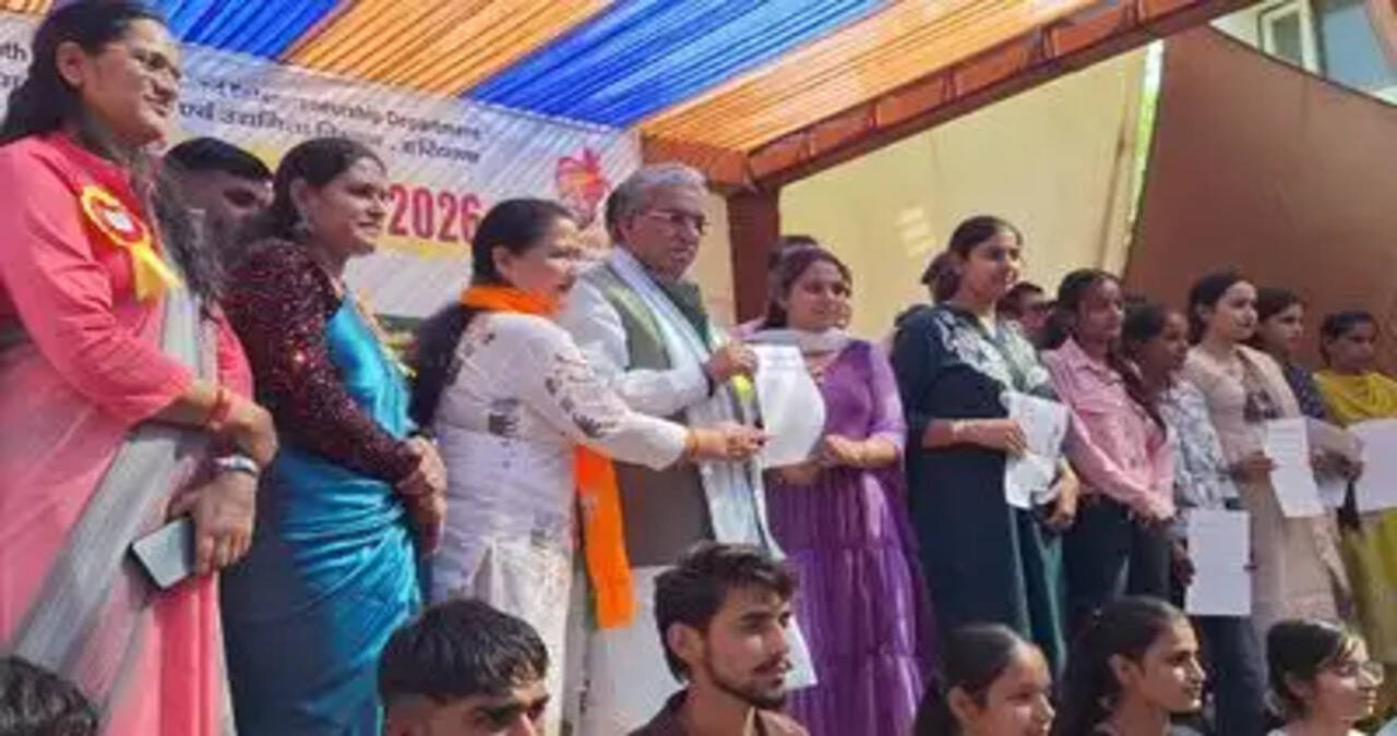 Centre and Haryana Government Committed to Farmers, Youth, Women and Rural Development; Eligible Youth Getting Jobs on Merit: Krishan Lal Panwar