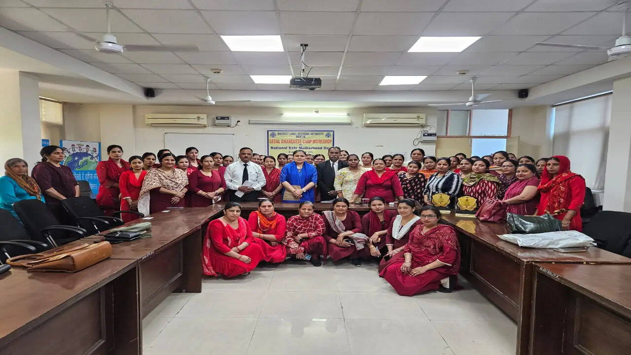 महिलाओं व बच्चों के स्वास्थ्य में आशा कार्यकर्ताओं की भूमिका अहम :- सीजेएम डॉ. तरन्नुम खान