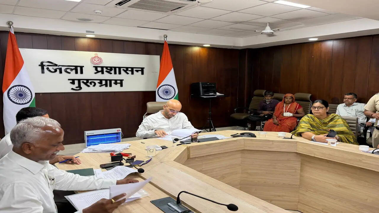 जिला मुख्यालय पर एडीसी की अध्यक्षता में आयोजित समाधान शिविर में शिकायतों का किया गया निवारण