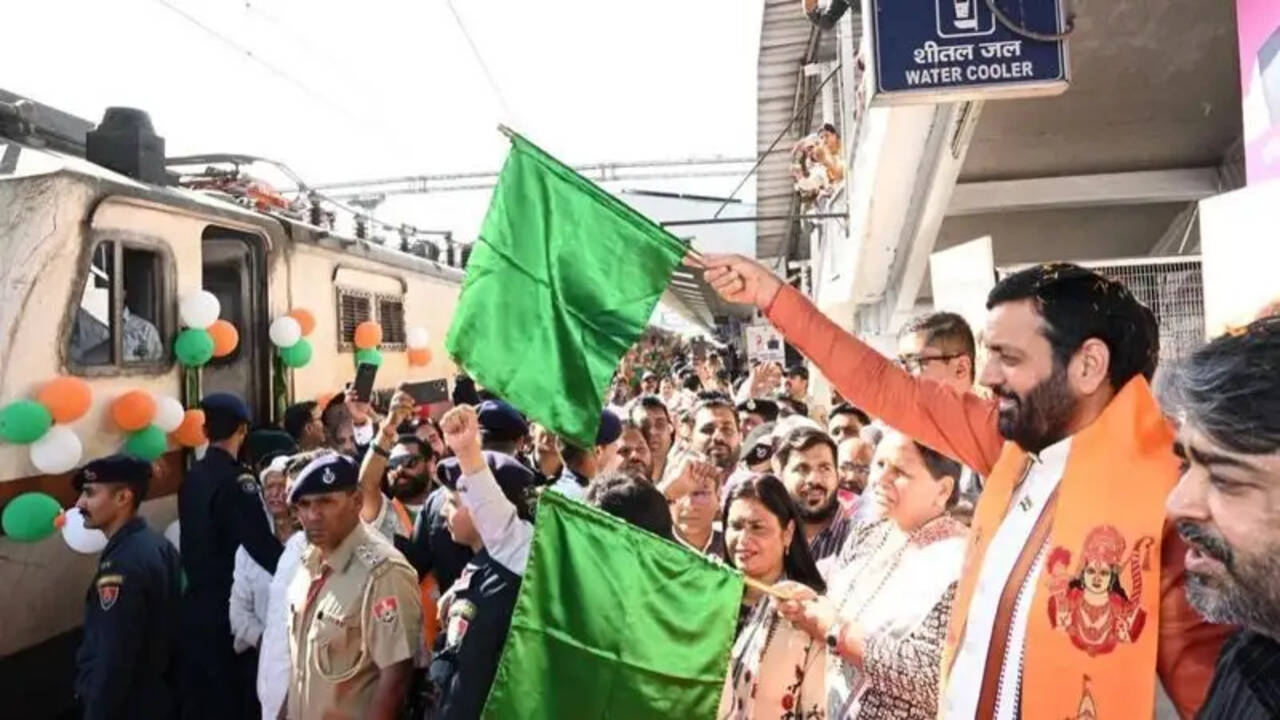 मुख्यमंत्री तीर्थ यात्रा योजना : तख्त सचखंड श्री हजूर साहिब नांदेड़ की नि:शुल्क यात्रा के लिए वरिष्ठ नागरिक अब 10 मई तक करवाएं सरल पोर्टल पर पंजीकरण