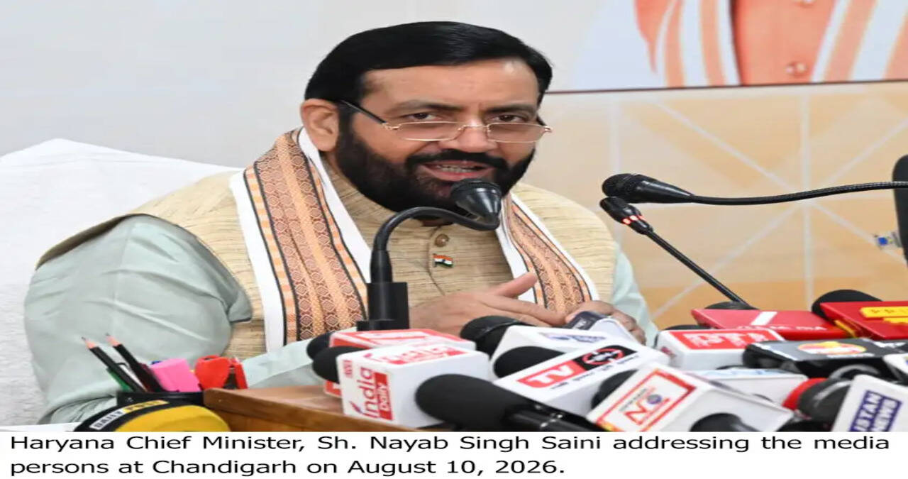 Directs districts to ensure timely, transparent and effective completion