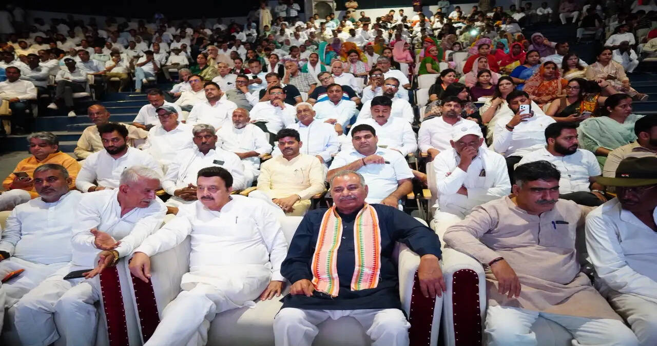 -नगर निगम मानेसर के अंतर्गत आने वाले गांवों के स्वागत द्वार और 7 तालाबों में शोधित जलापूर्ति कार्य के किए शिलान्यास*