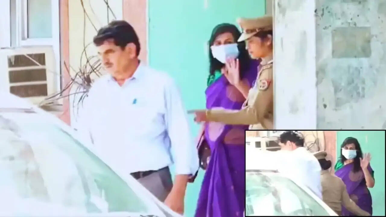 रिश्वतकांड में फंसी CGHS की एडिशनल डायरेक्टर डॉ. नताशा वर्मा, CBI ने निजी सहायक के साथ रंगे हाथ पकड़ा