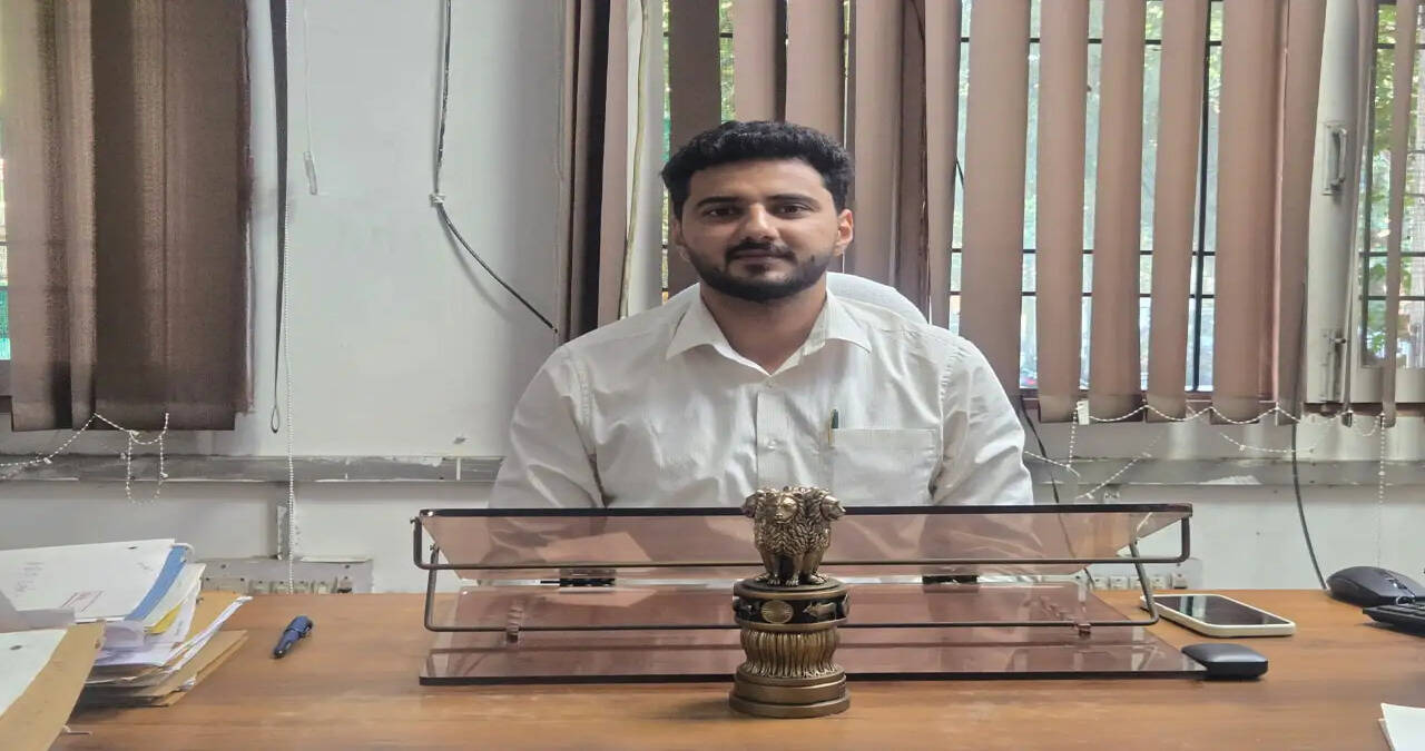 पेंशन धारक एक से 30 नवंबर तक जमा करवाये वार्षिक जीवन प्रमाण पत्र:- जिला खजाना अधिकारी शुभम