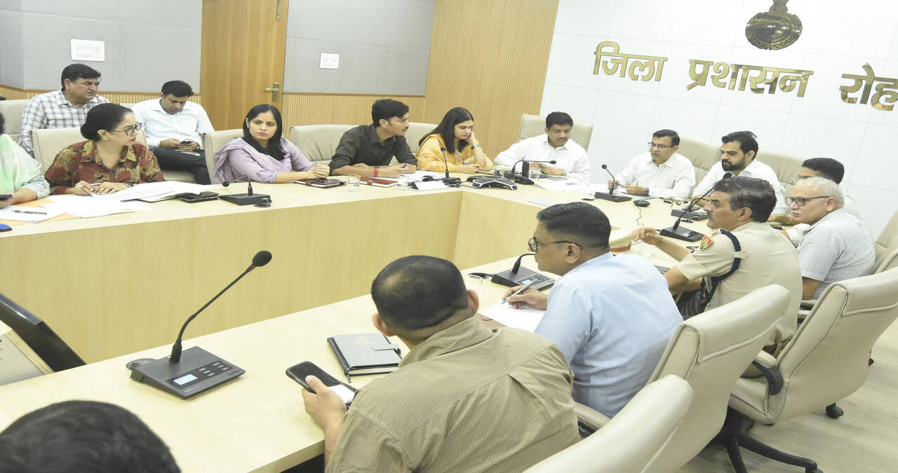 जनशिकायतों का समाधान कागजी कार्रवाई तक सीमित न रहे, शिकायतकर्ता को वास्तविक राहत मिले :- ओएसडी वीरेन्द्र सिंह बढख़ालसा