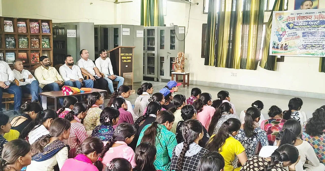 &nbsp;युवाओं की नवाचारी सोच से बनेगा विकसित भारत : शेखावत