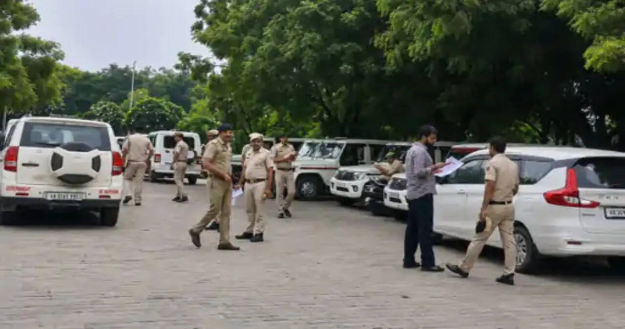 नूंह में प्रदूषण फैलाने वाली 8 औद्योगिक यूनिट्स पर रेड:NCR में प्रदूषण बढ़ने की आशंका पर जांच