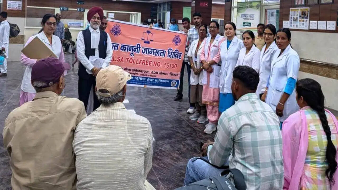 वर्ल्ड हेल्थ डे पर नागरिक अस्पताल व जिला जेल में लीगल अवेयरनेस कैंप आयोजित