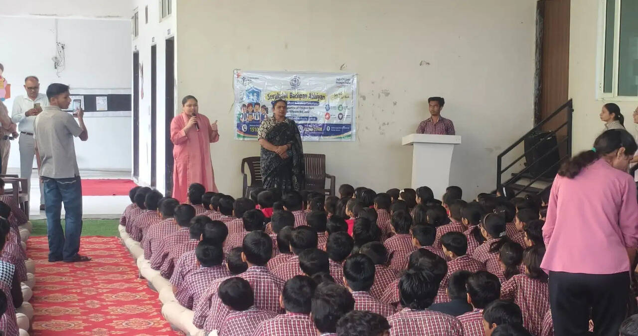 मॉडर्न सीनियर सेकेंडरी स्कूल में पॉक्सो एक्ट के प्रति जागरूकता कार्यक्रम आयोजित