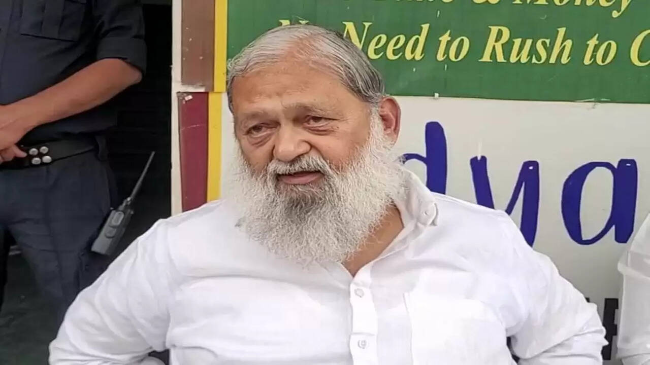 हुमायूं कबीर ने मस्जिद बनानी है तो अपने बाप के नाम पर बनाएं, हमारी संस्कृति पर हमला करने वालों का महिमामंडन क्यों : ऊर्जा मंत्री अनिल विज