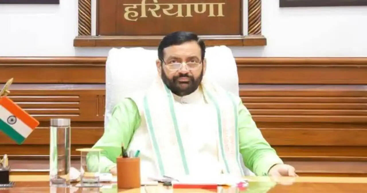 हरियाणा के हर गांव में गलियों, स्ट्रीट लाइट, इंडोर जिम, महिला सांस्कृतिक केंद्र और ई-लाइब्रेरी जैसी सुविधाएं विकसित करना सरकार का लक्ष्य