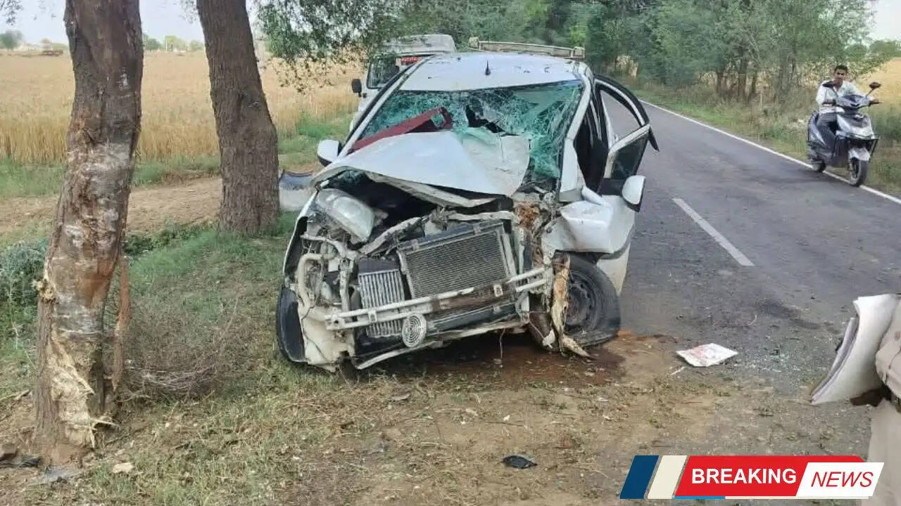 Haryana: सिरसा जिले के गांव कुम्हारिया और खेड़ी के बीच भीषण सड़क हादसा, भोडिया खेड़ा निवासी बुआ और भतीजे की मौत