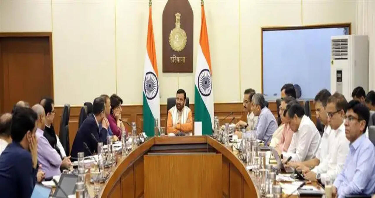 &nbsp;नशा तस्करों पर शिकंजा कसने के साथ युवाओं को नशे की गिरफ्त से बचाना सरकार की सर्वोच्च प्राथमिकता - मुख्यमंत्री
