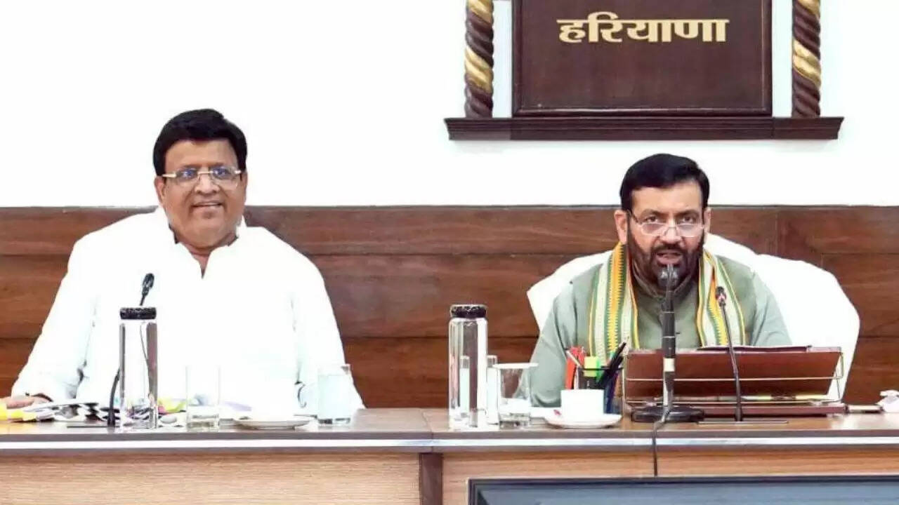 मुख्यमंत्री की अध्यक्षता में हुई हाई पावर परचेज कमेटी की बैठक, ट्रांसफार्मरों के लिए 41 गैस सर्कट ब्रेकर खरीद की स्वीकृति