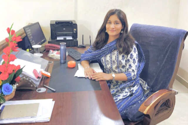 ias navneet mann