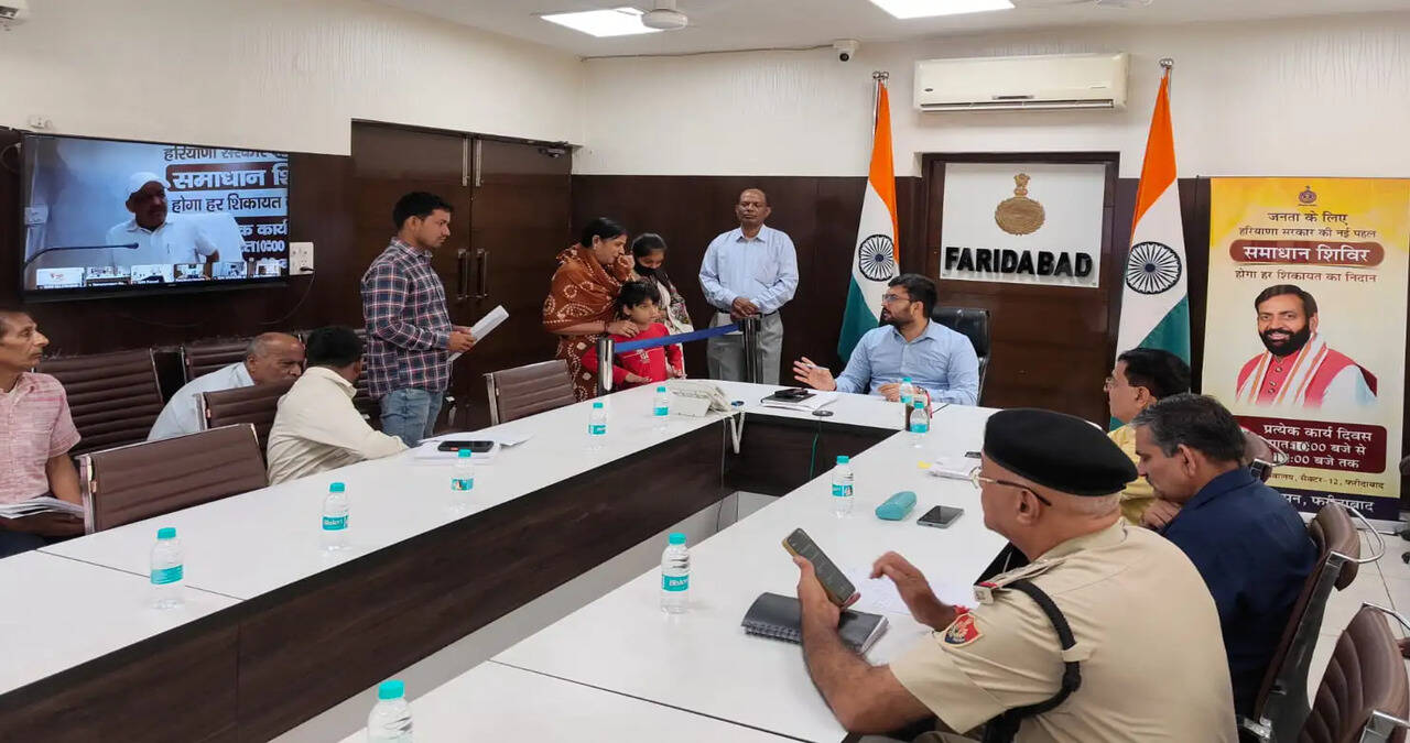प्रत्येक सोमवार एवं वीरवार सुबह 10 से 12 बजे तक लघु सचिवालय में आयोजित हो रहा है समाधान शिविर