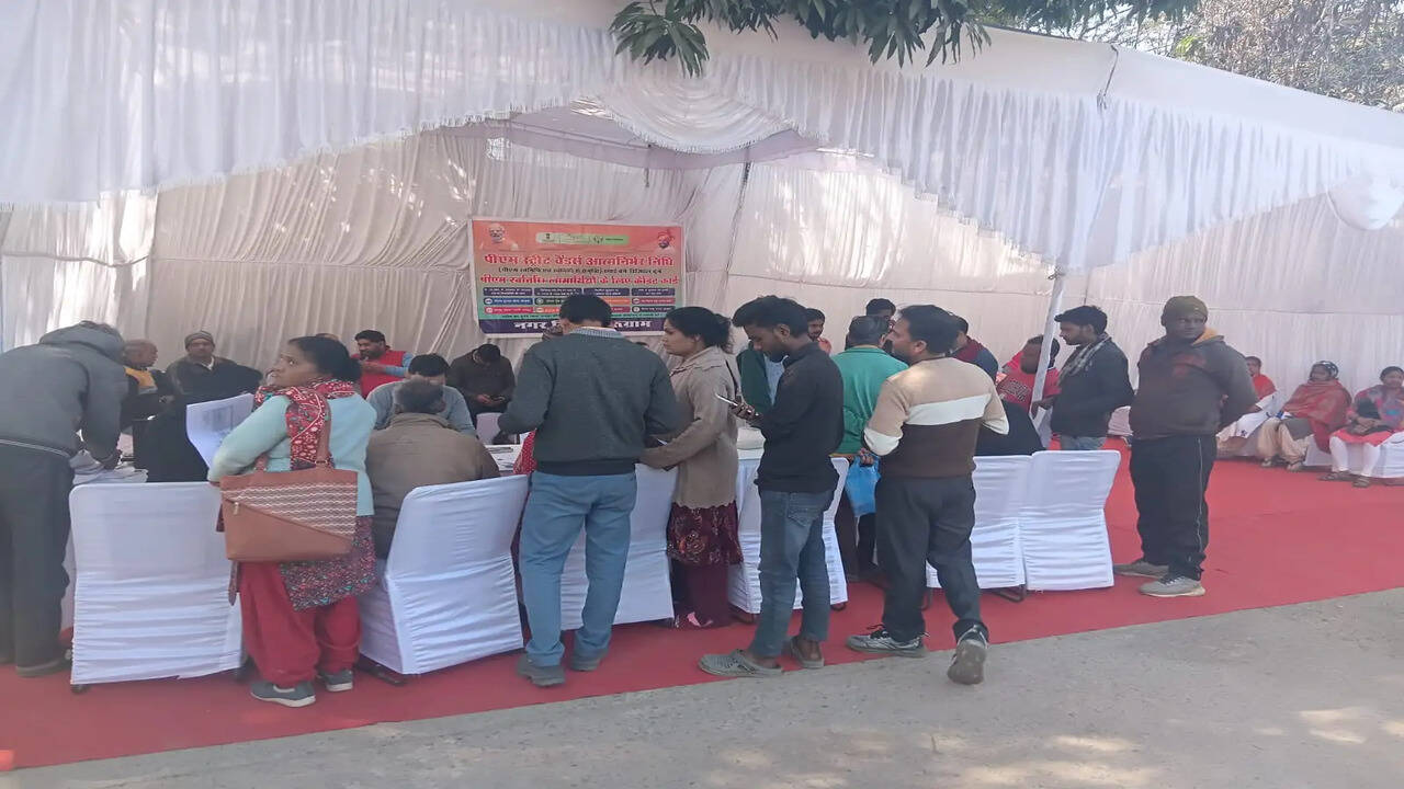 12 वर्षों में छोटे कारोबारियों को मिली नई ताकत, पीएम स्वनिधि योजना से आत्मनिर्भर बन रहे गुरुग्राम के रेहड़ी-पटरी विक्रेता*