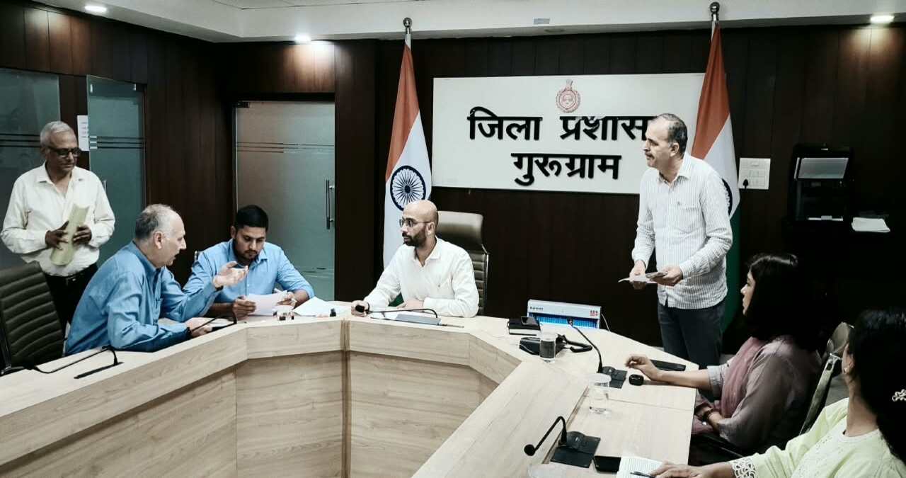 समाधान शिविर में एडीसी सोनू भट्ट ने सुनीं आमजन की समस्याएं