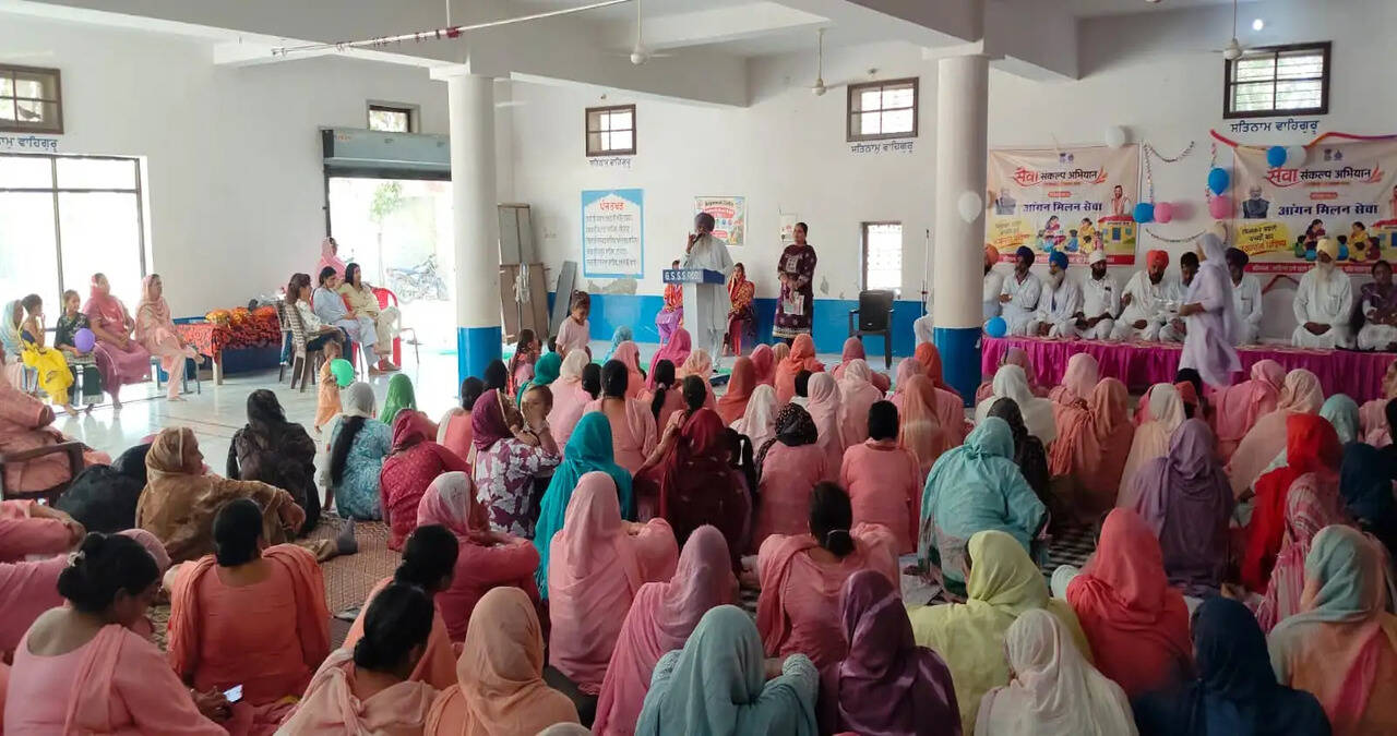 सेवा संकल्प अभियान के तहत रोड़ी में महिला एवं बाल विकास विभाग का कार्यक्रम आयोजित