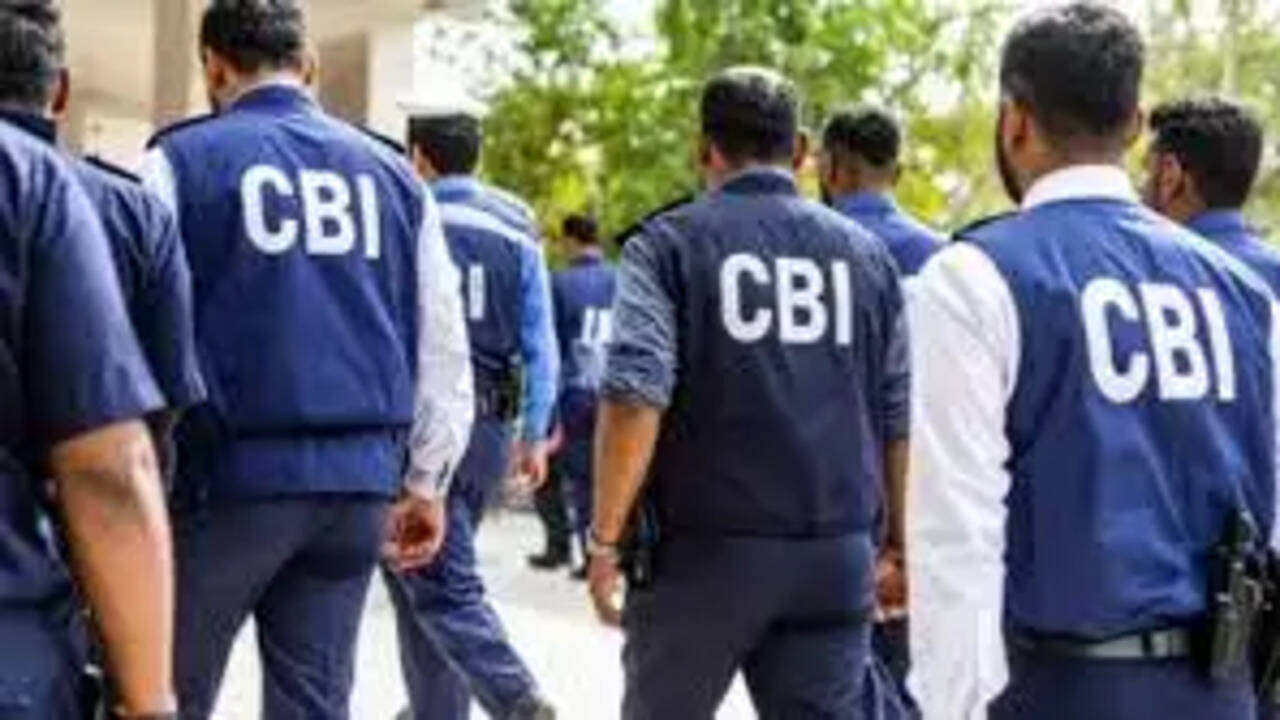 हरियाणा में ₹590 करोड़ के बैंक घोटालों &nbsp;में CBI करेगी 5 IAS अफसरों से पूछताछ, अगले हफ्ते मिल सकती है मंजूरी