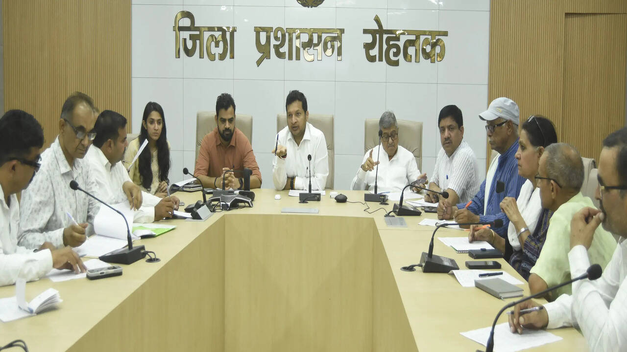 विशेष गहन पुनरीक्षण-2026 को सफल बनाने में सहयोग करें :- उपायुक्त सचिन गुप्ता