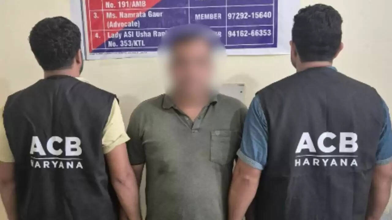 हरियाणा के कलायत में बिजली निगम का क्लर्क रिश्वत केस में गिरफ्तार, 4900 रुपये की रख ली थी रिश्वत