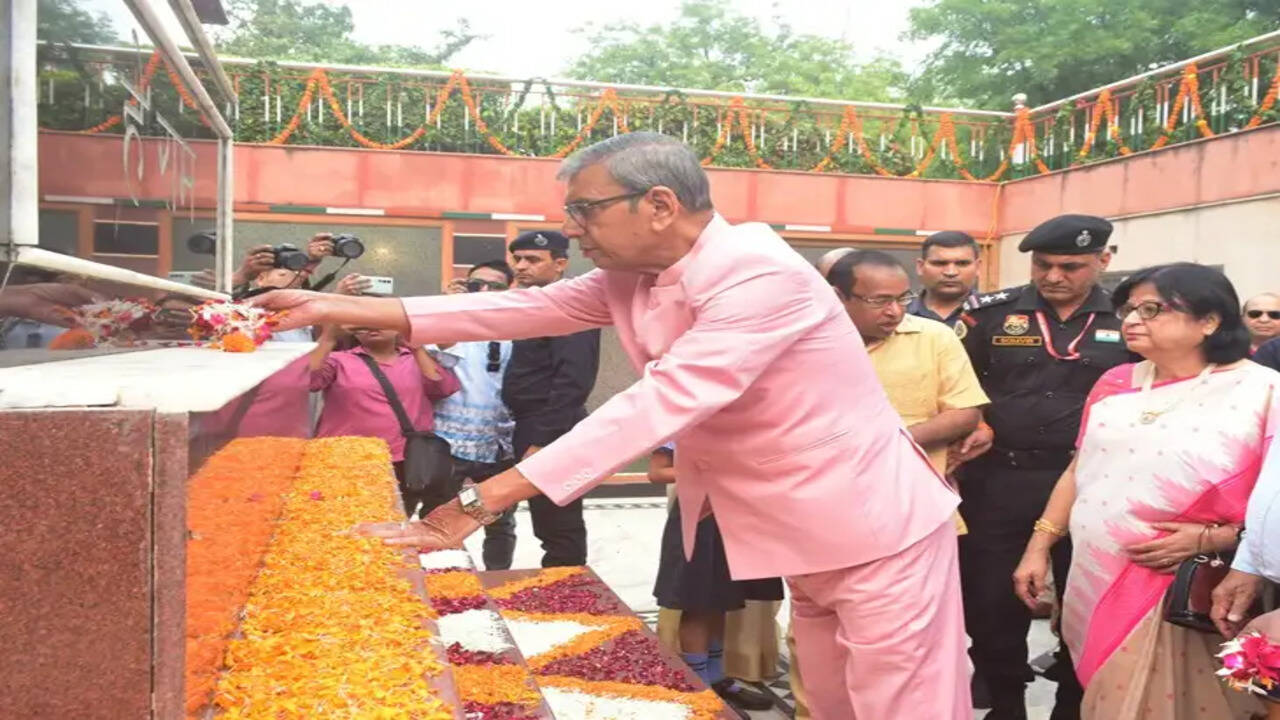 सुपवा दीक्षांत समारोह : राज्यपाल प्रो.&nbsp;असीम कुमार घोष की अध्यक्षता में हुआ भव्य समारोह का आयोजन&nbsp;