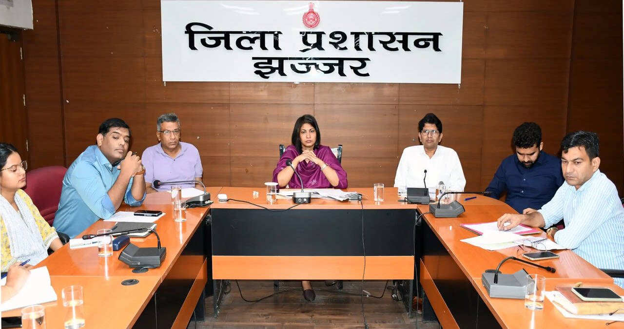 मुख्यमंत्री नायब सिंह सैनी ने सेवा संकल्प अभियान को जन अभियान बनाने के दिए निर्देश