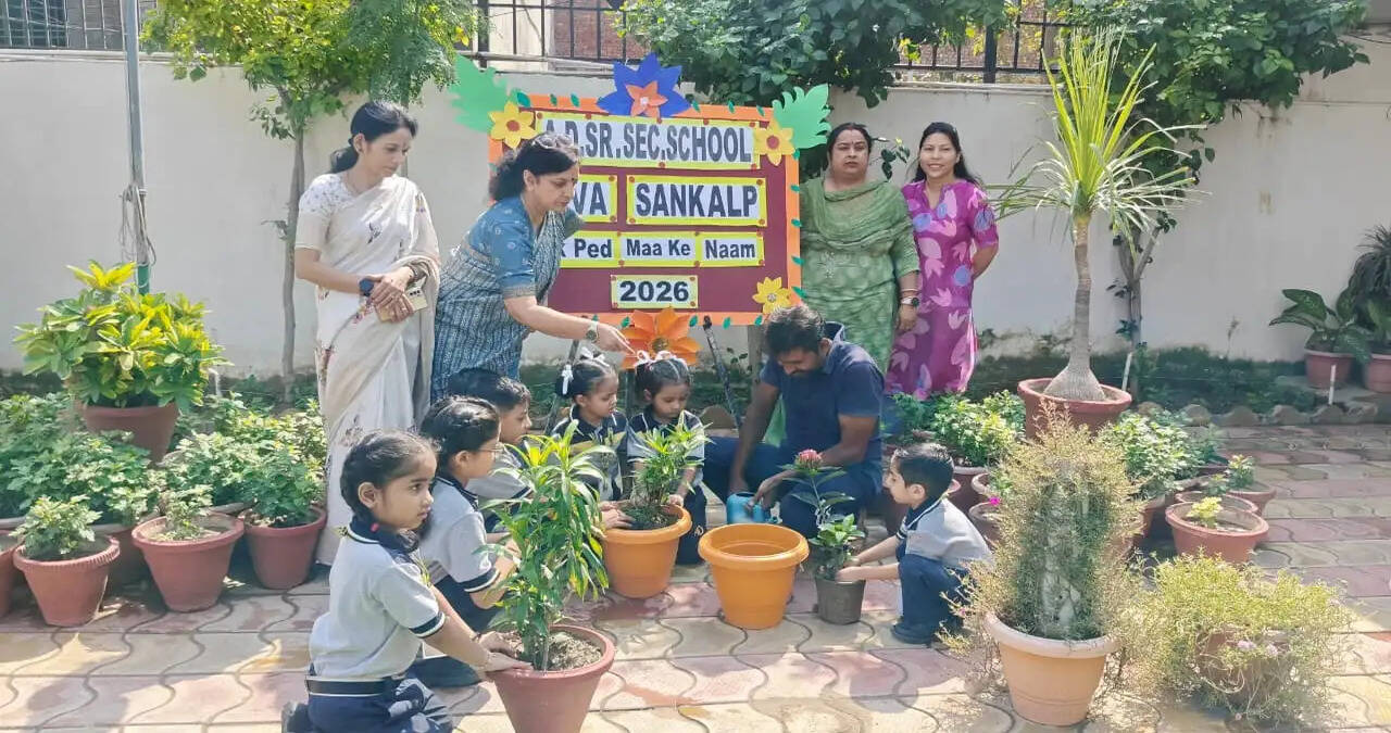 सेवा संकल्प अभियान-2026 के तहत विद्यालयों में आयोजित की गई रचनात्मक एवं जागरूकता आधारित गतिविधियां